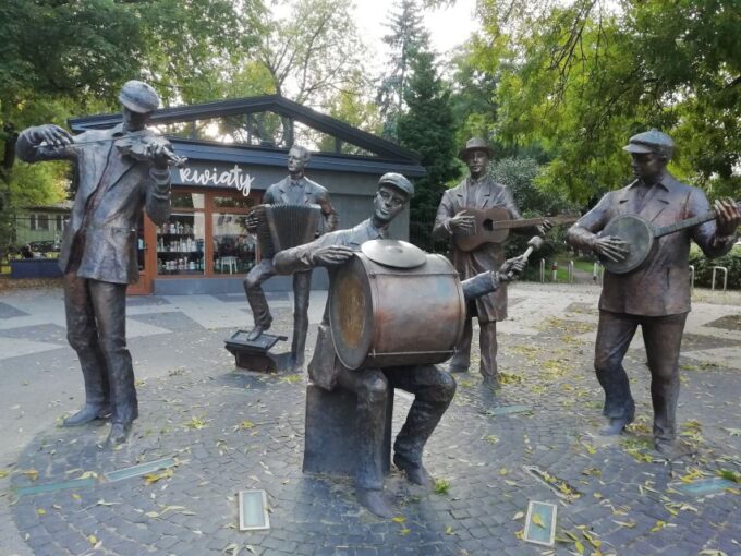 Warsaw: 2-Hour Praga Walking Tour - Frequently Asked Questions