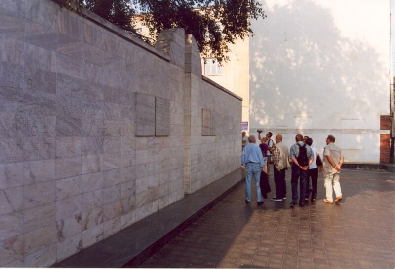 Warsaw: 2-Hour Tour of Daily Life in the Ghetto Warsaw - Visitor Information