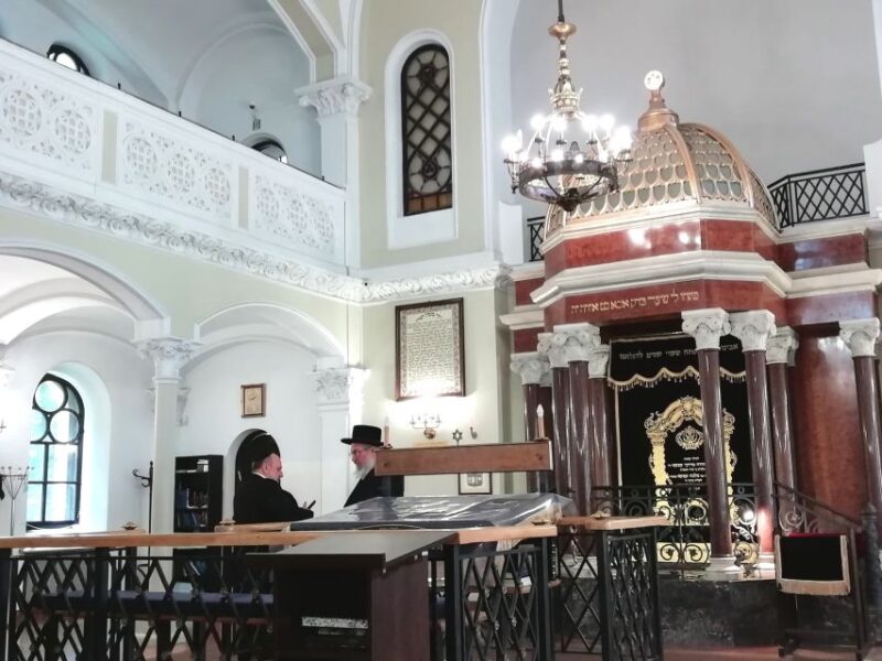 Warsaw: 3-Hour Car Tour of Jewish Warsaw - Languages and Pickup