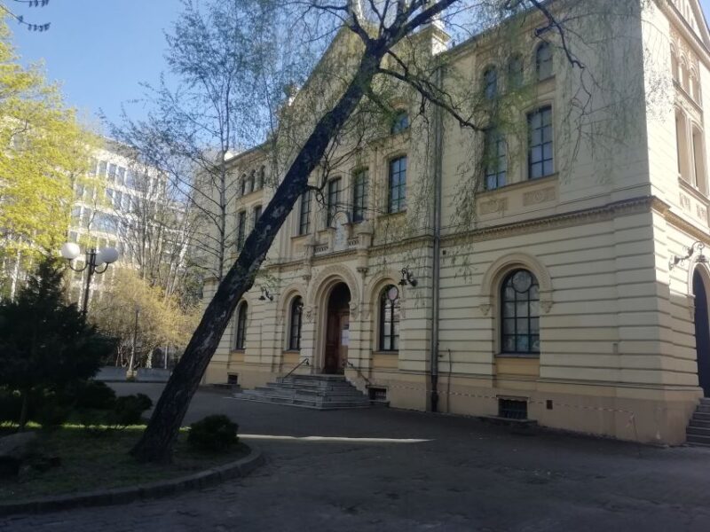 Warsaw: 3-Hour Car Tour of Jewish Warsaw - Historical Significance