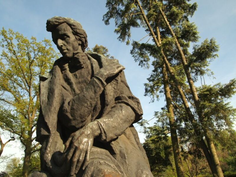 Warsaw and Zelazowa Wola: Frédéric Chopin Private Tour - Chopin-related Locations