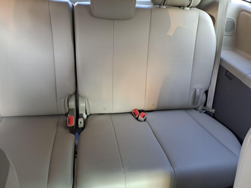 Warsaw Chopin or Modlin Airport Transfer to Warsaw (1-5 Pax) - Pricing and Duration