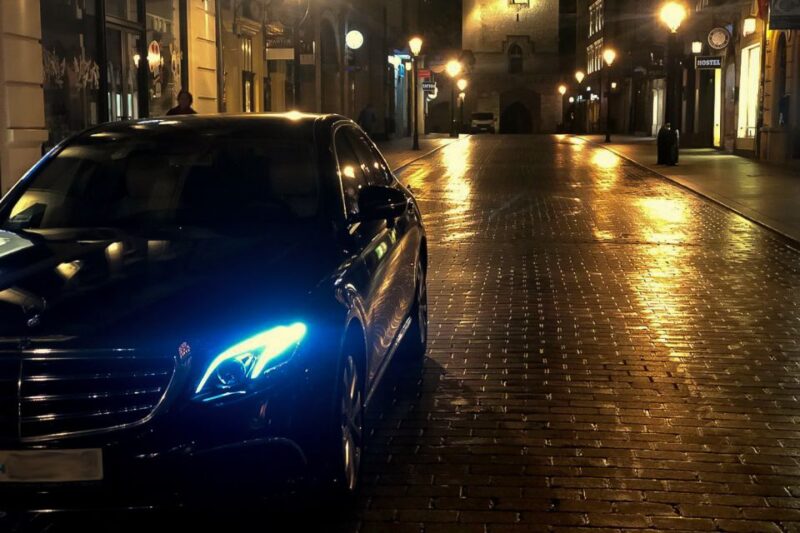 Warsaw City/Airport Okecie: Private Transfer From/To Krakow - Booking and Payment Information