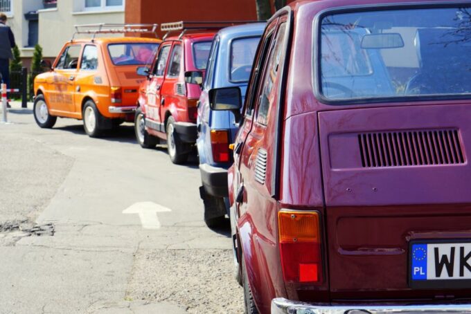 Warsaw: Communist History Self-Driving Tour - Exploring Communist Landmarks
