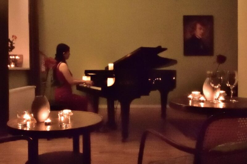 Warsaw Concert: Chopin – Painted by Candlelights With Wine - Customer Reviews