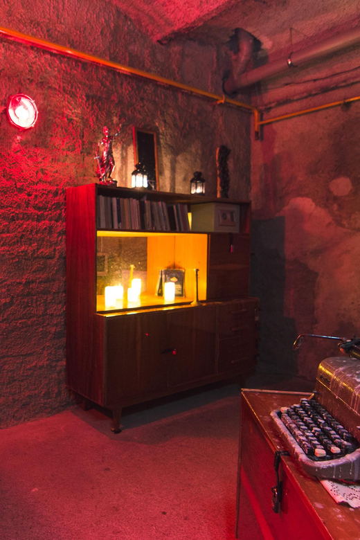 Warsaw: Escape Room - Key Points
