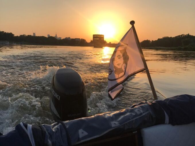 Warsaw: Evening Vistula Cruise With Prosecco - Customer Ratings