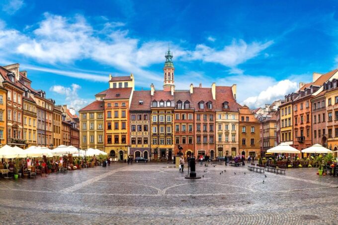 Warsaw Everyday Skip the Line Royal Castle Guided Tour - Frequently Asked Questions
