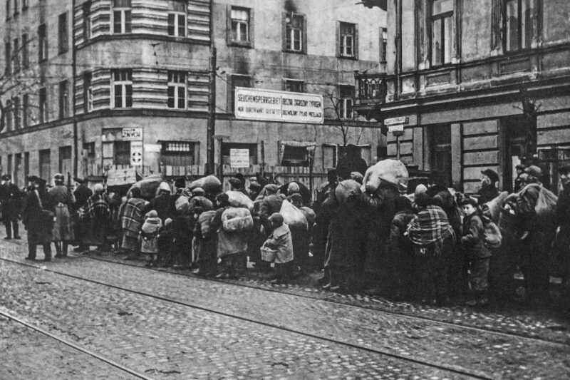 Warsaw: Ghetto, Jewish Cemetery & POLIN Museum Private Tour - Guided Tour Details