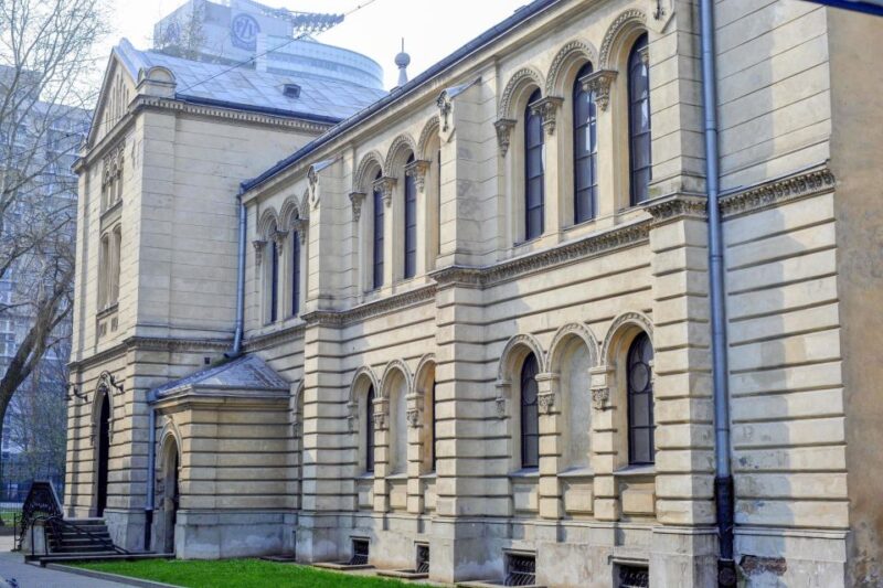 Warsaw: Ghetto, Jewish Cemetery & POLIN Museum Private Tour - Inclusions and Logistics