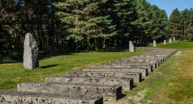 Warsaw: Guided Tour to Treblinka Death Camp - Getting to Treblinka