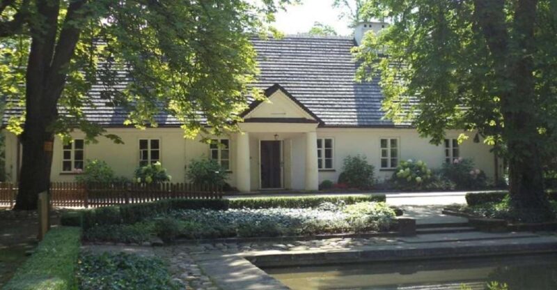 Warsaw: Half-Day Private Chopin Tour to Zelazowa Wola - Itinerary