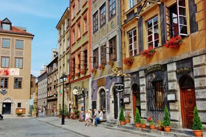 Warsaw Half-Day Private Panoramic Tour - Royal Route and Parks