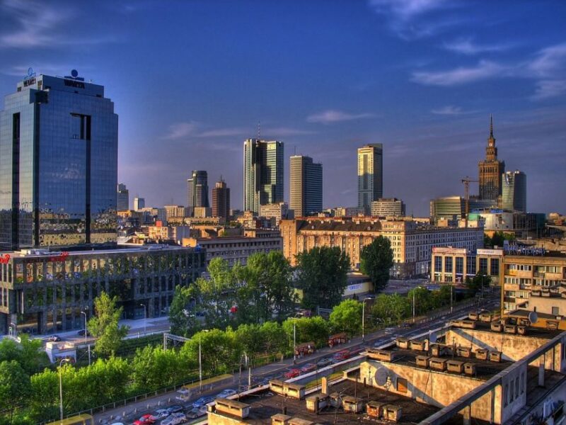 Warsaw: Highlights of Old & New Town Private Guided Tour - Key Points