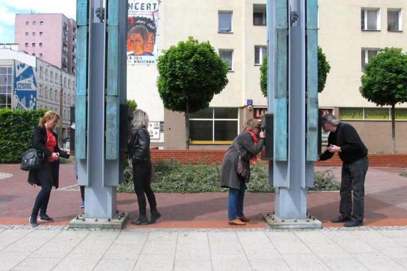 Warsaw: Jewish Ghetto Private Tour by Retro Car With Pickup - Important Information