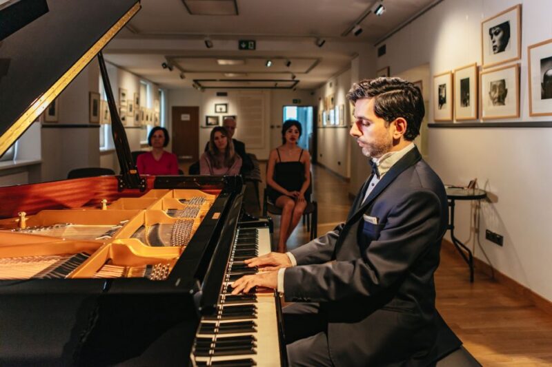 Warsaw: Live Chopin Piano Concert - Meeting Point and Venue