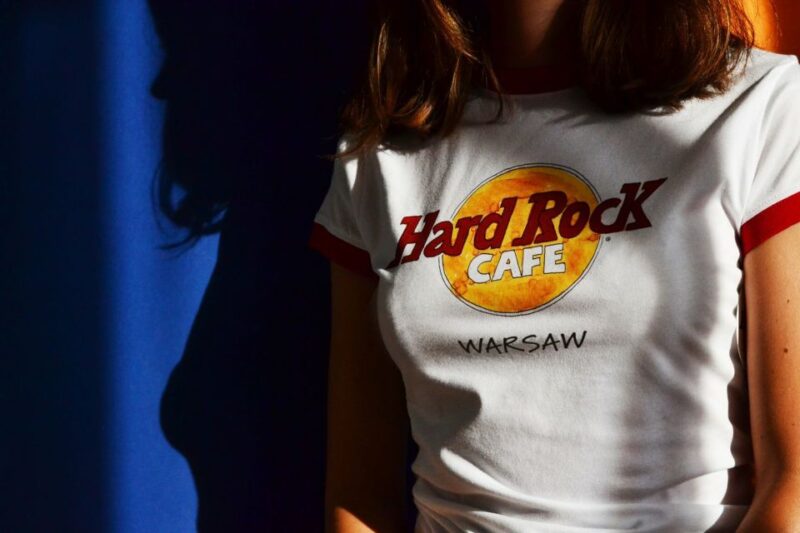 Warsaw: Lunch or Dinner at Hard Rock Cafe With Skip-The-Line - Important Notes