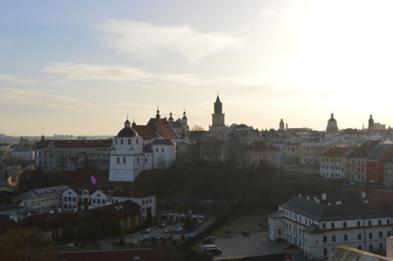 Warsaw: Majdanek Concentration Camp and Lublin Old Town - Customer Feedback Overview
