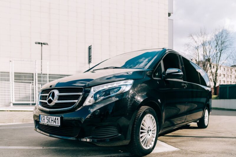 Warsaw Modlin Airport: Private Economy Transfer - Booking and Payment