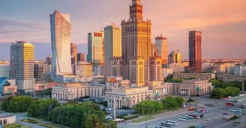 Warsaw : Must-See Walking Tour With A Guide - Inclusions and Accessibility