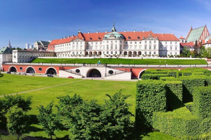 Warsaw: Old and New Town Private Walking Tour - Customization Options