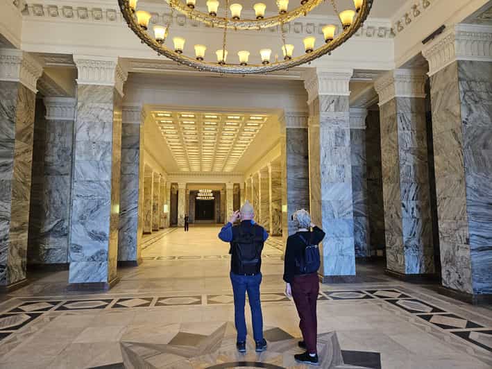 Warsaw: Palace of Culture and Science Guided Tour - Meeting Information