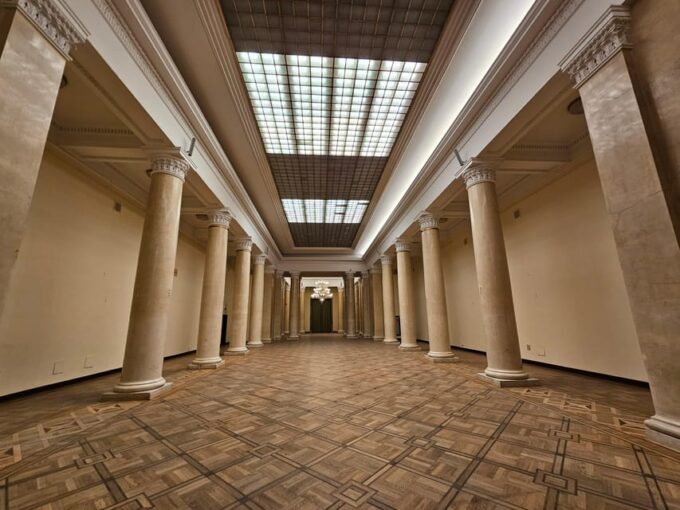 Warsaw: Palace of Culture and Science Guided Tour - Booking and Cancellation