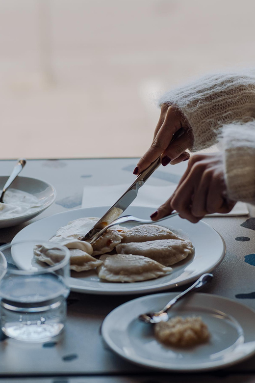 Warsaw: Polish Pierogi & Vodka Pairing - Participant Suitability