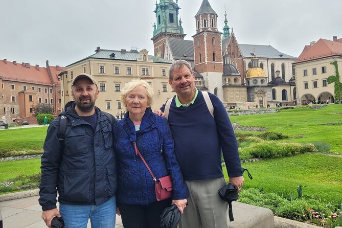 Warsaw Private Tour From Krakow With Private Tour Guide Driver - Why Choose This Tour