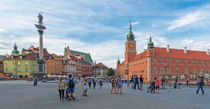 Warsaw Private Tour From Lodz - Pickup and Group Size