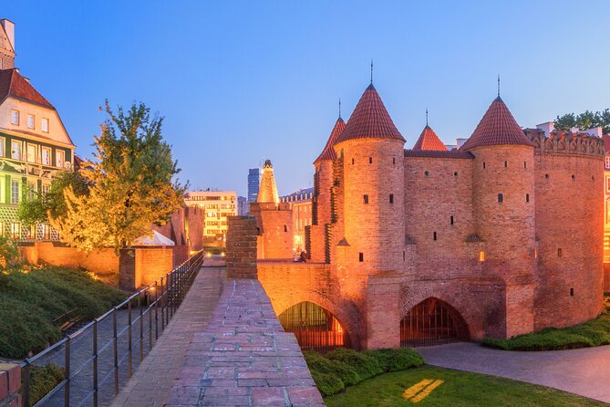 Warsaw Scavenger Hunt and Highlights Self-Guided Tour - Questions About Staying Here