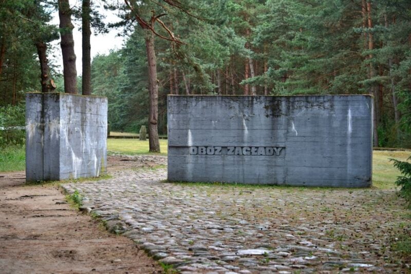Warsaw to Treblinka Extermination Camp Private Trip by Car - Pricing and Duration