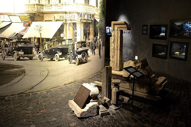 Warsaw Uprising Museum (1944) + Lazienki Park - PRIVATE TOUR /inc. Pick-up/ - Tour Details