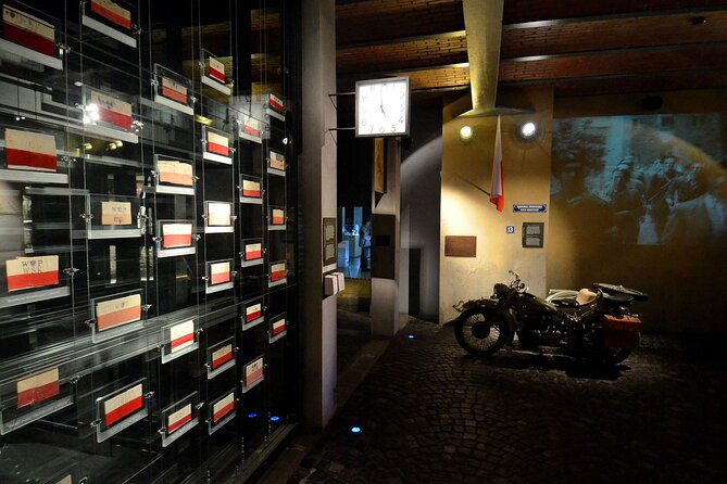 Warsaw Uprising Museum + Polish Vodka Museum: SMALL GROUP /inc. Pick-up/ - Booking and Confirmation