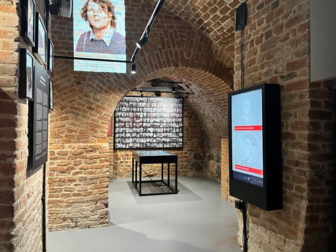 Warsaw: Visiting the Cold War Museum - Unique Exhibits and Installations