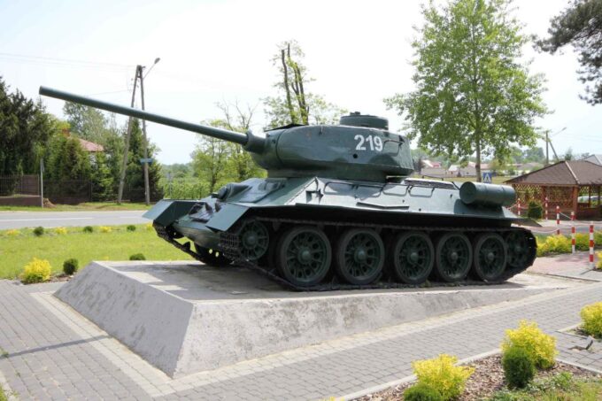 Warsaw: WWII Private Tour by Retro Minibus With Hotel Pickup - Frequently Asked Questions
