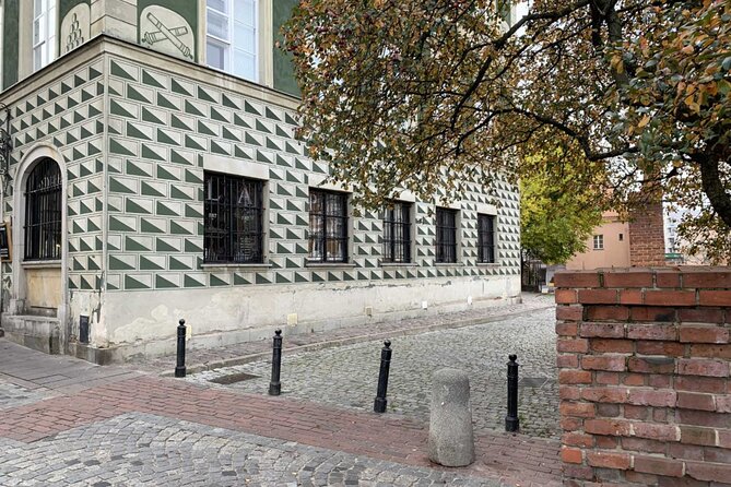 Warsaws Old Town A Self-Guided Audio Tour - Availability, Pricing, and Refunds