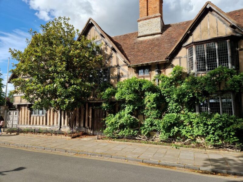 Warwick Castle, Shakespeares Stratford and the Cotswolds - Key Points