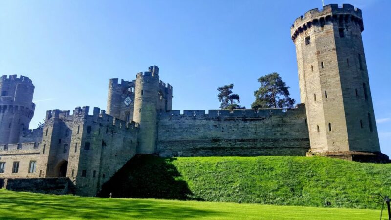 Warwick Castle, Shakespeares Stratford and the Cotswolds - Private Day Tour From London