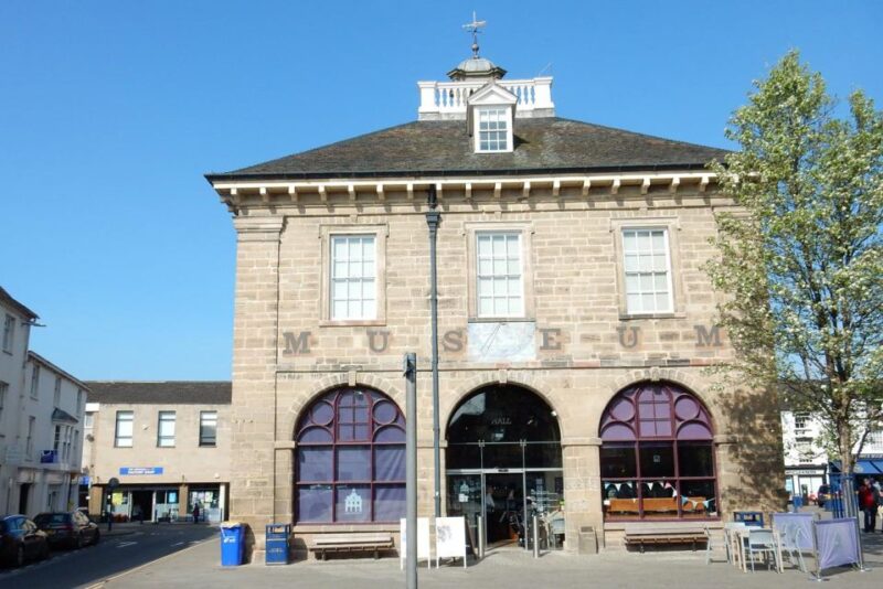 Warwick: Quirky Self-Guided Smartphone Heritage Walks - Inclusions