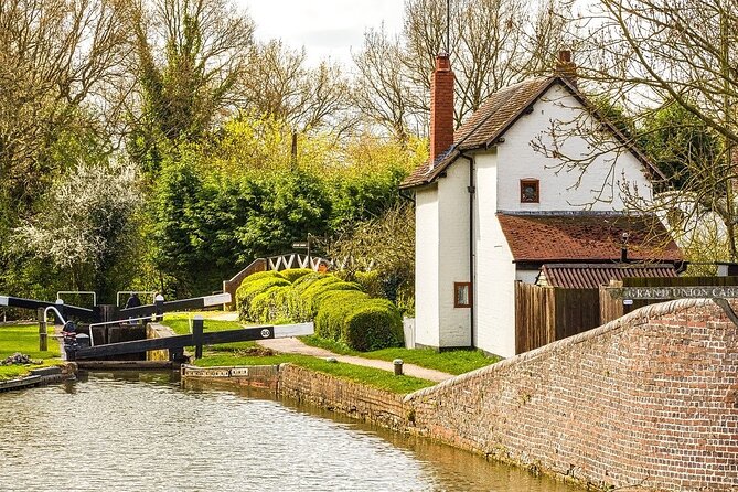 Warwickshire & Stratford-Upon-Avon Self-Guided Audio Tours - Customer Feedback and Ratings