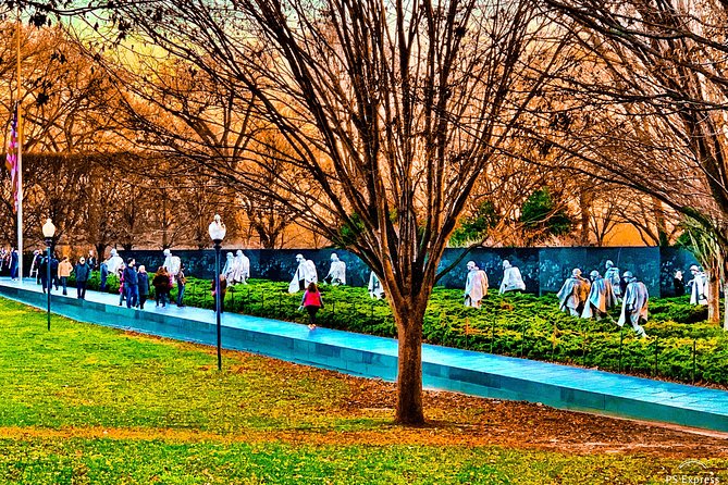 Washington DC City Guided Tour in Private Luxury Vehicle - Personalized Commentary