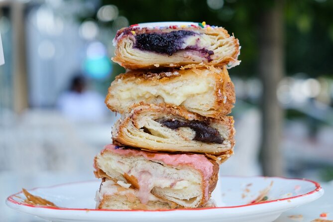 Washington DC Delicious Donut Adventure by Underground Donut Tour - Exploring DCs Donut Spots