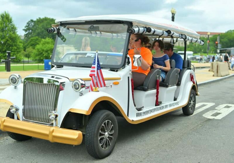 Washington DC: Guided Monuments Tour by E-Cart with Blankets - The Experience of Riding in Style and Comfort