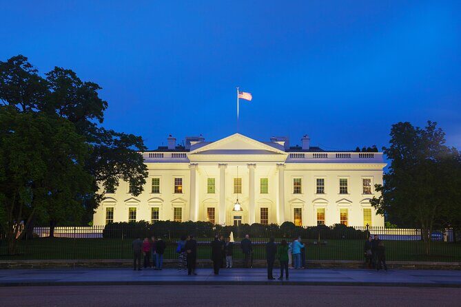 Washington DC Monuments & History Guided Moonlight Tour by E-Cart - FAQ