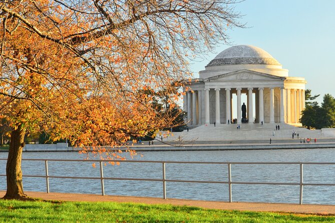 Washington DC Monuments Self-Guided Walking Audio Tour - Engaging Storytelling and History