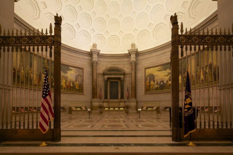 Washington, DC: National Archives - Guided Museum Tour - Guide Highlights