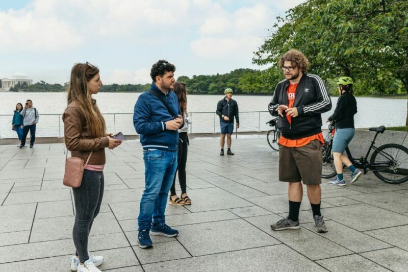 Washington DC: National Mall Tour by Electric Vehicle - The Authenticity and Atmosphere of the Tour