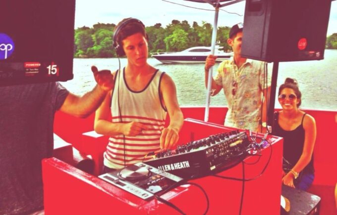 Washington Dc: Pirate Ship Cruise With Open Bar - Dress Code and Policies