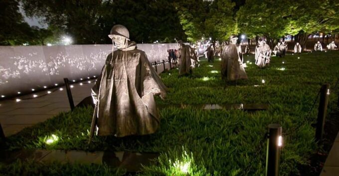 Washington DC: Private Night Tour in Spanish or English - Frequently Asked Questions